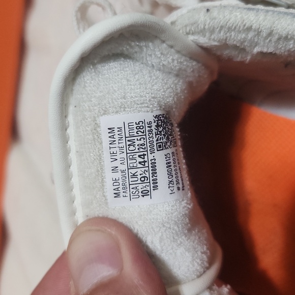 Reebok sneakers - Picture 4 of 4